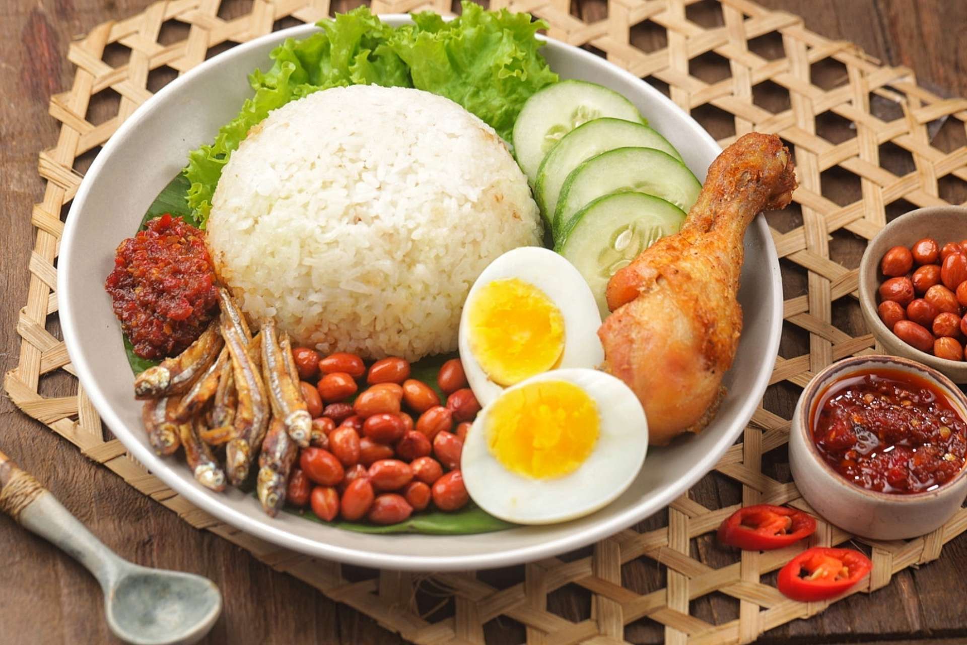 Món Nasi Lemak tại Kuala Lumpur