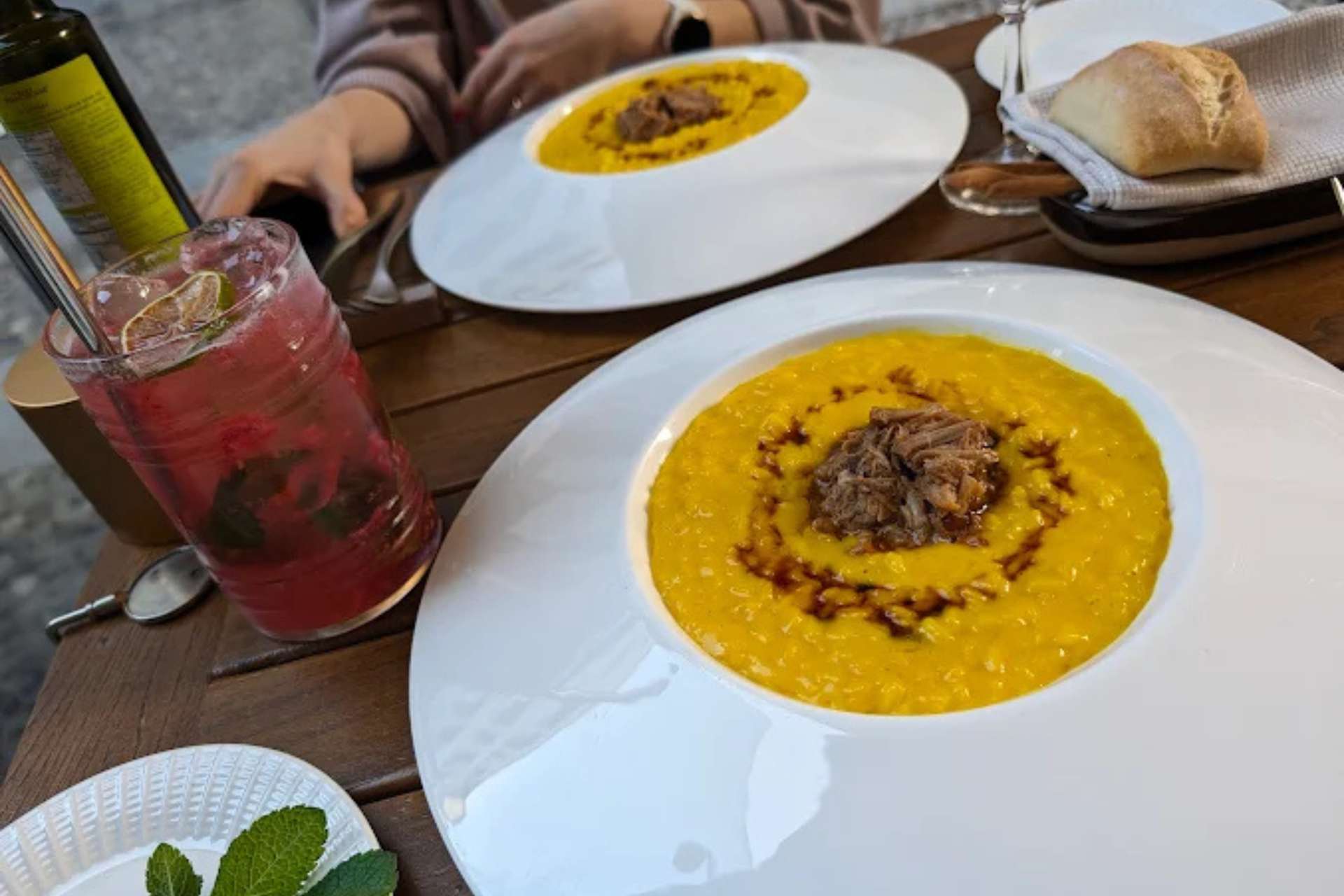 Món cơm Saffron Risotto tại nhà hàng Ristorante Nabucco