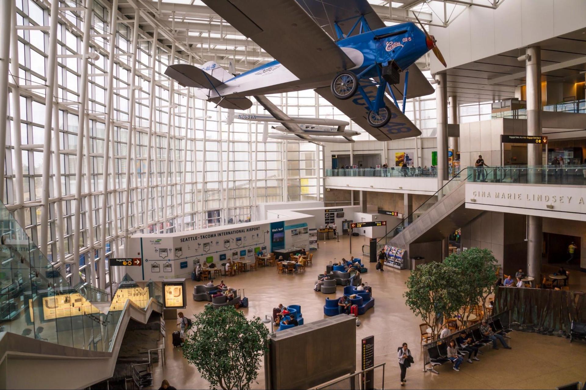Bên trong sân bay quốc tế Seattle Tacoma