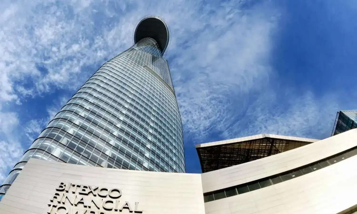 tòa nhà bitexco financial