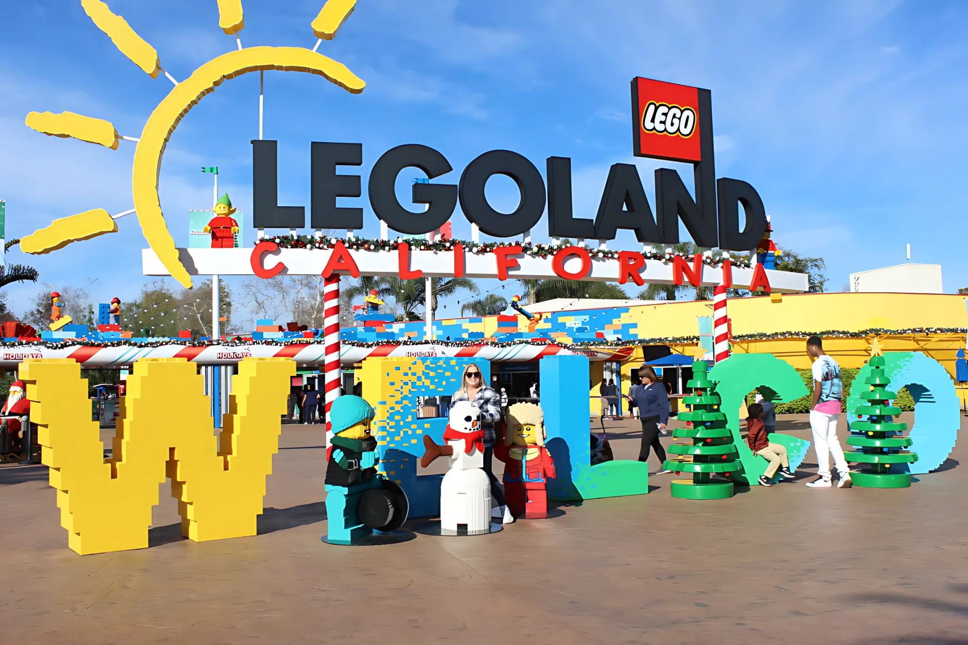 Bên trong khu vui chơi giải trí LEGOLAND California