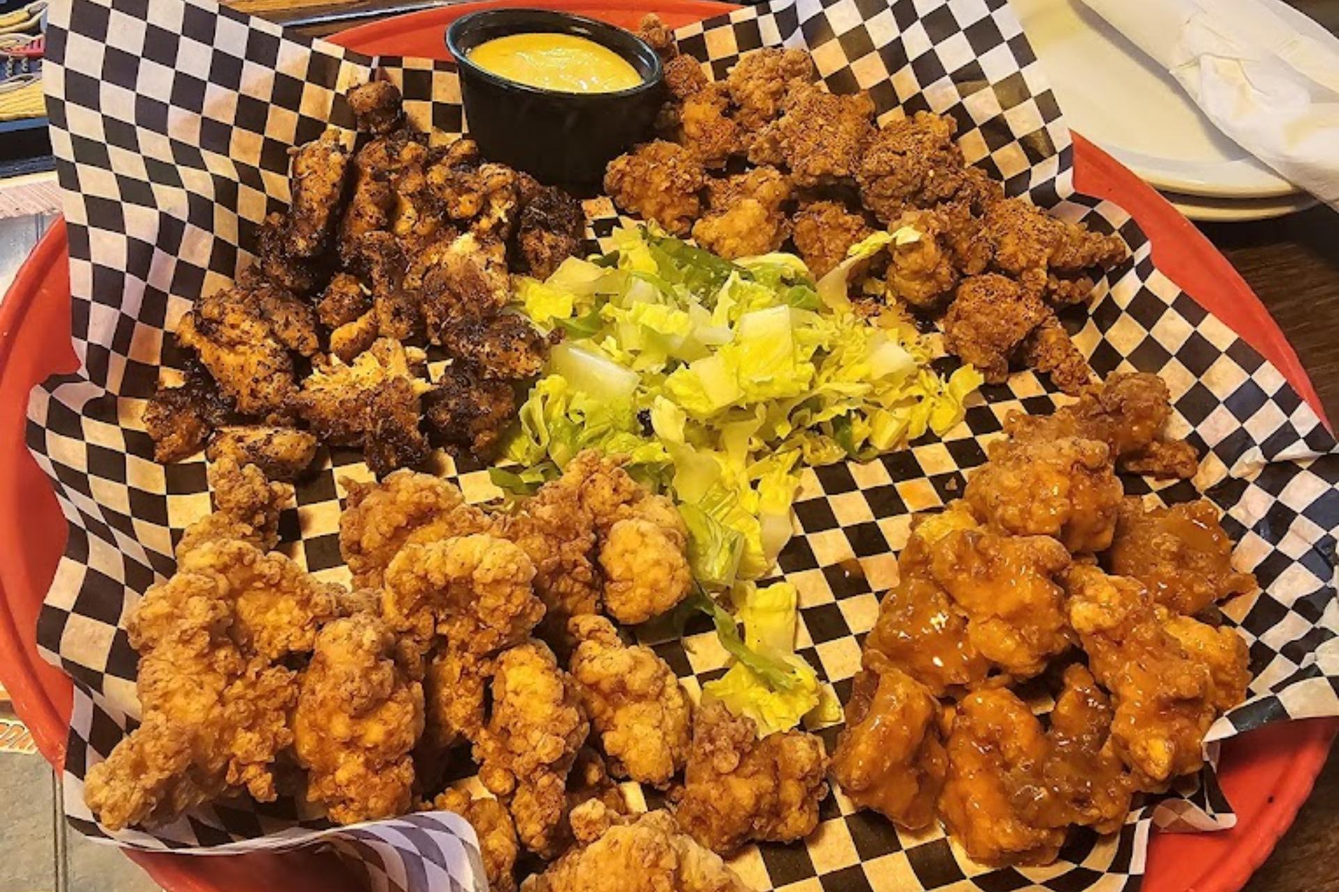Món Fried Alligator được phục vụ tại nhà hàng Black Hammock