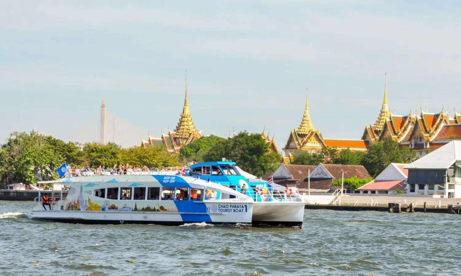 du thuyền trên sông chao phraya