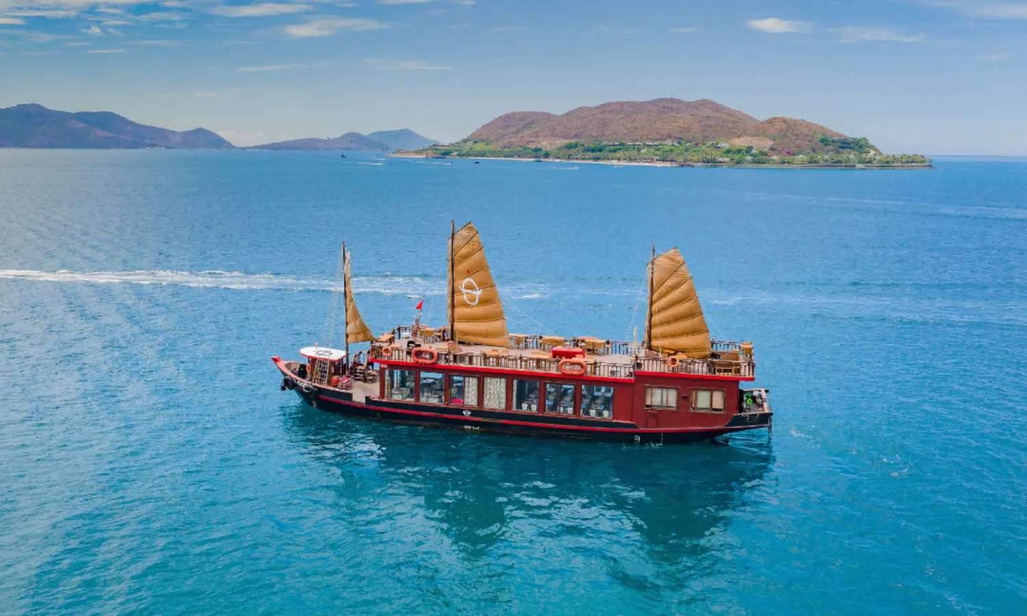 du thuyền Nha Trang