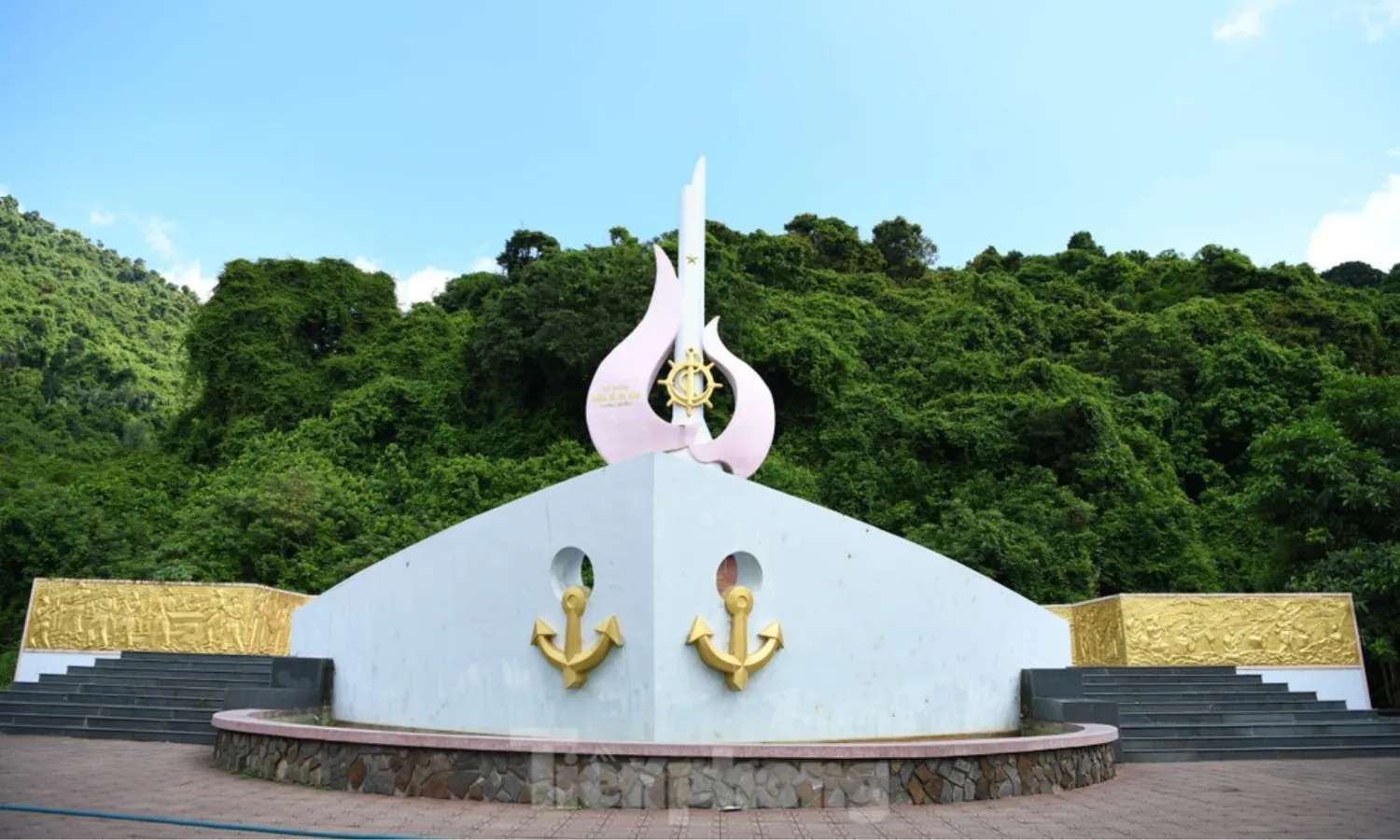 Khu di tích Tàu Không Số Vũng Rô