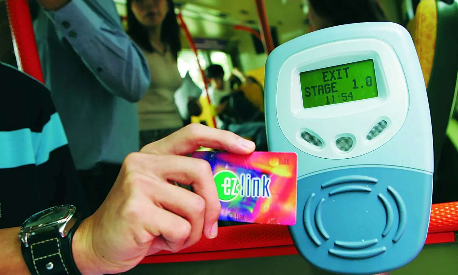 sử dụng thẻ EZ Link