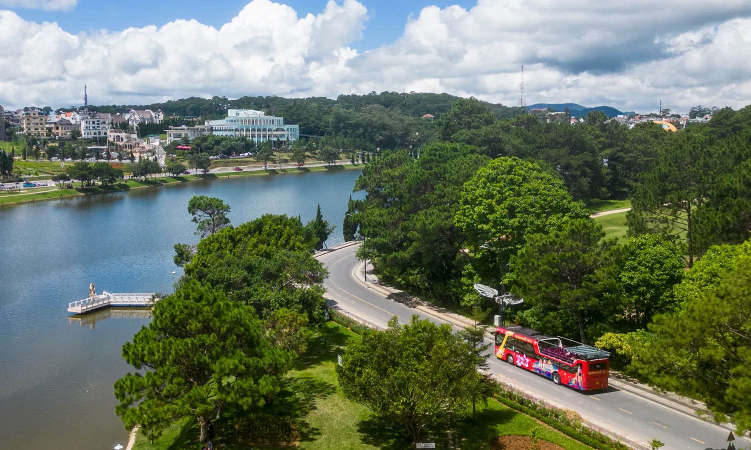 Đà Lạt từ trên cao