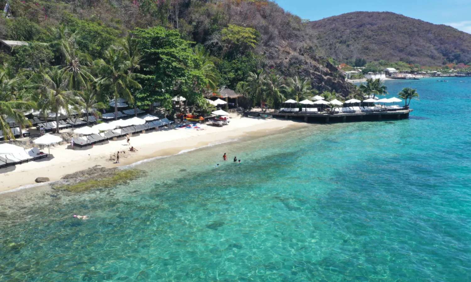 bãi biển ở nha trang