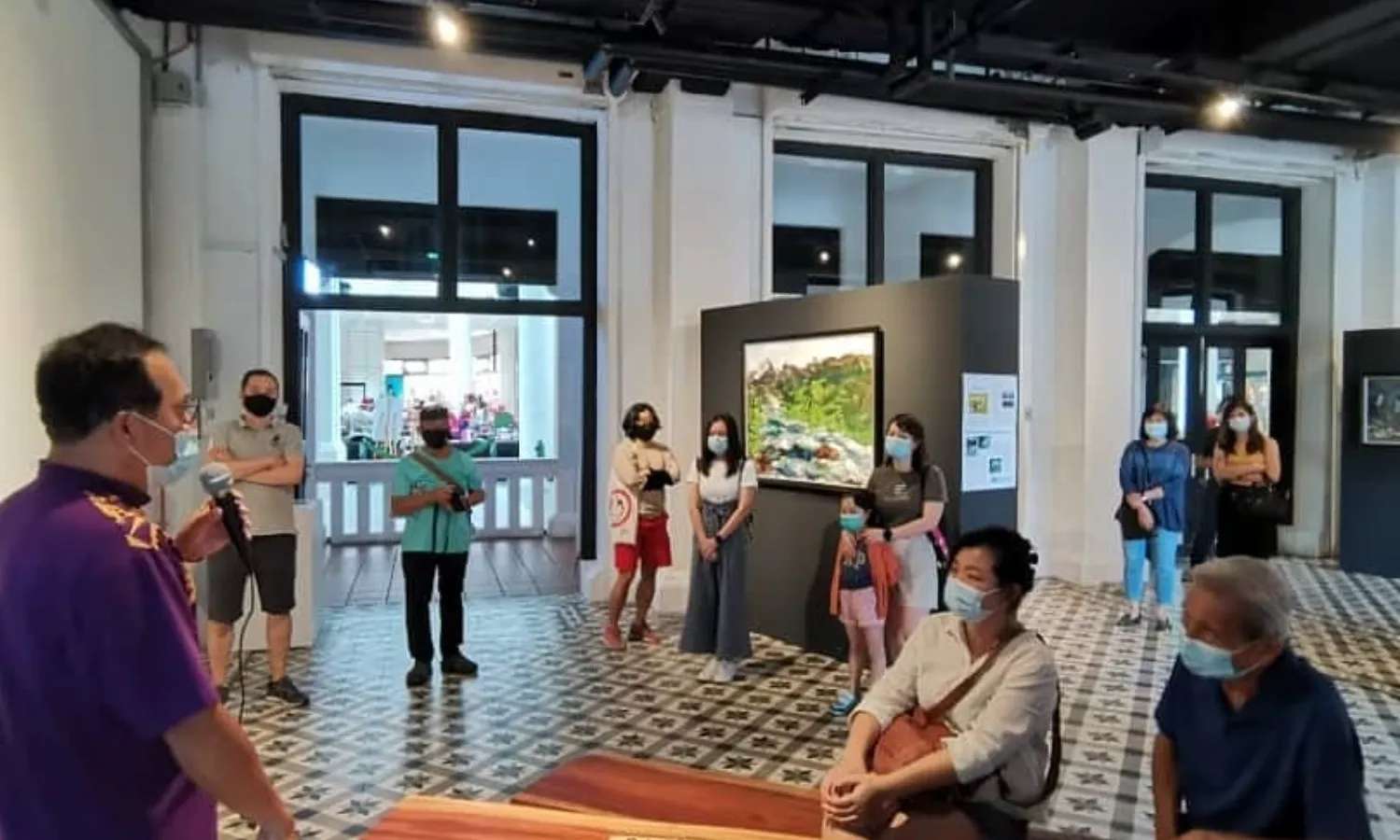 khách tham quan Straits and Oriental Museum