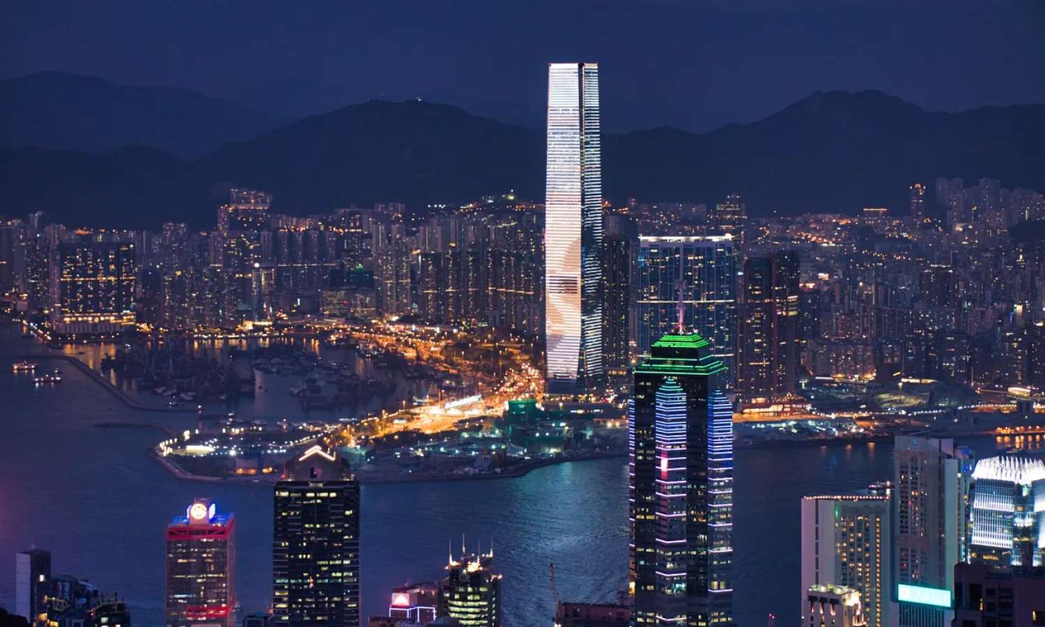 cảng Victoria Hong Kong về đêm