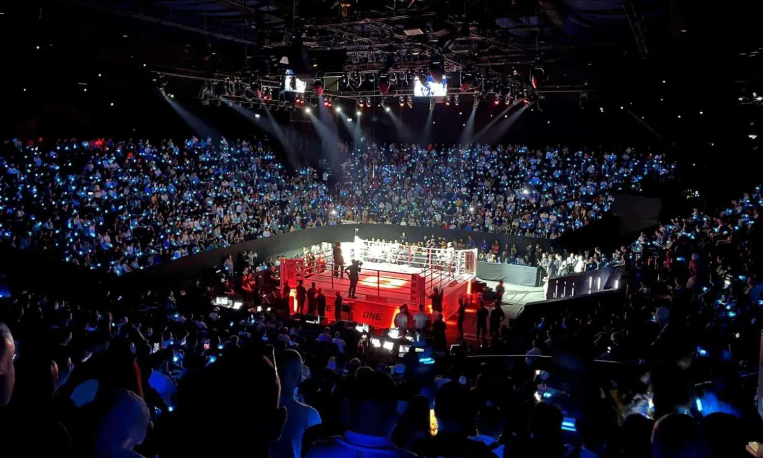 ONE Lumpinee
