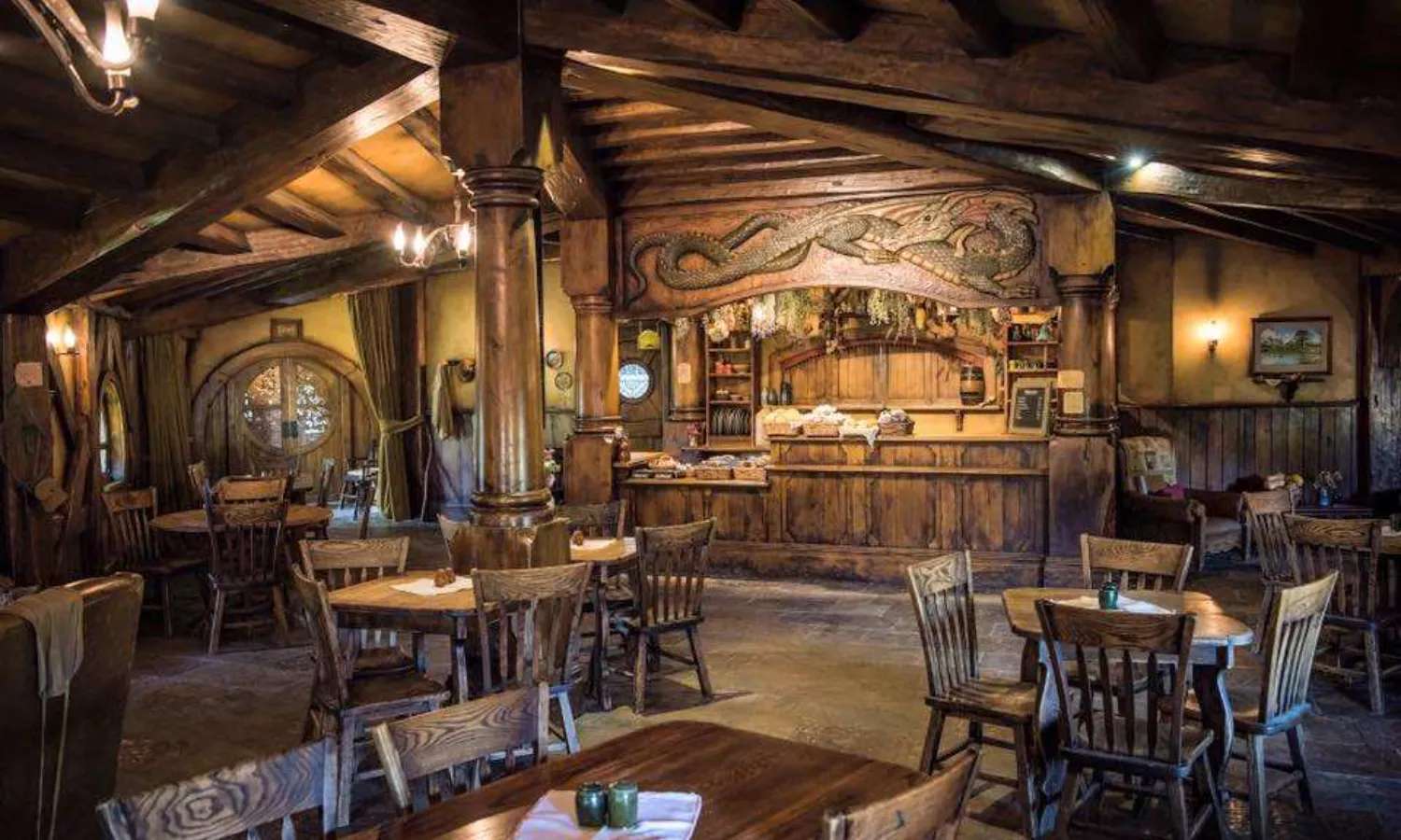 Green Dragon Inn tại làng Hobbiton