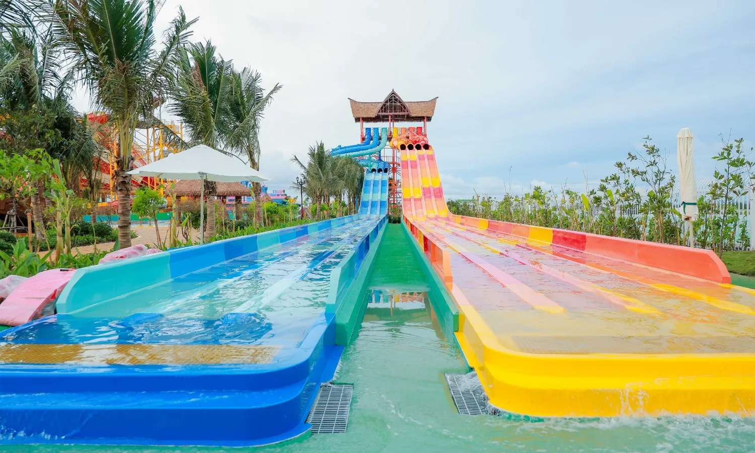 Công viên nước Aloha Island