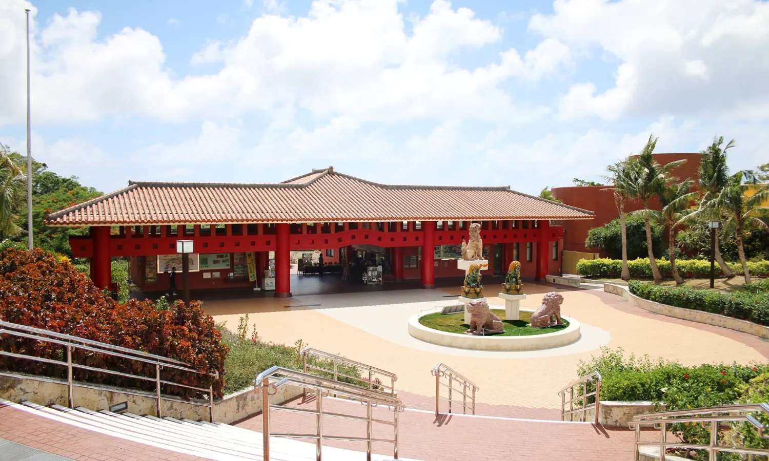 Làng văn hóa Ryukyu
