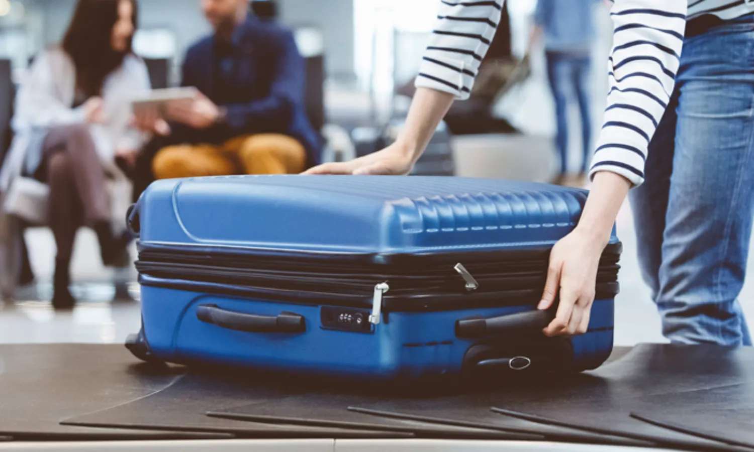 Băng chuyền nhận hành lý ký gửi Vietravel Airlines