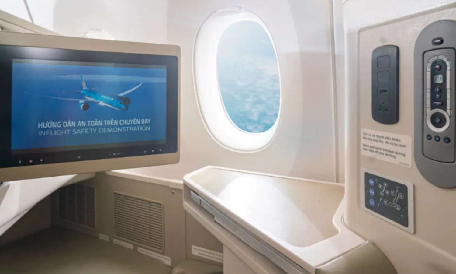 Hạng Thương gia Vietnam Airlines