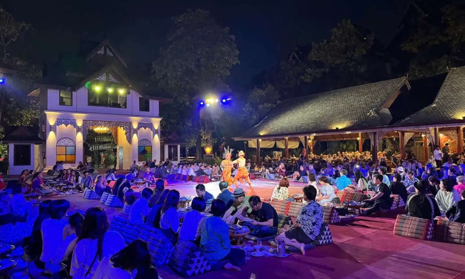 Khum Khantoke Chiang Mai