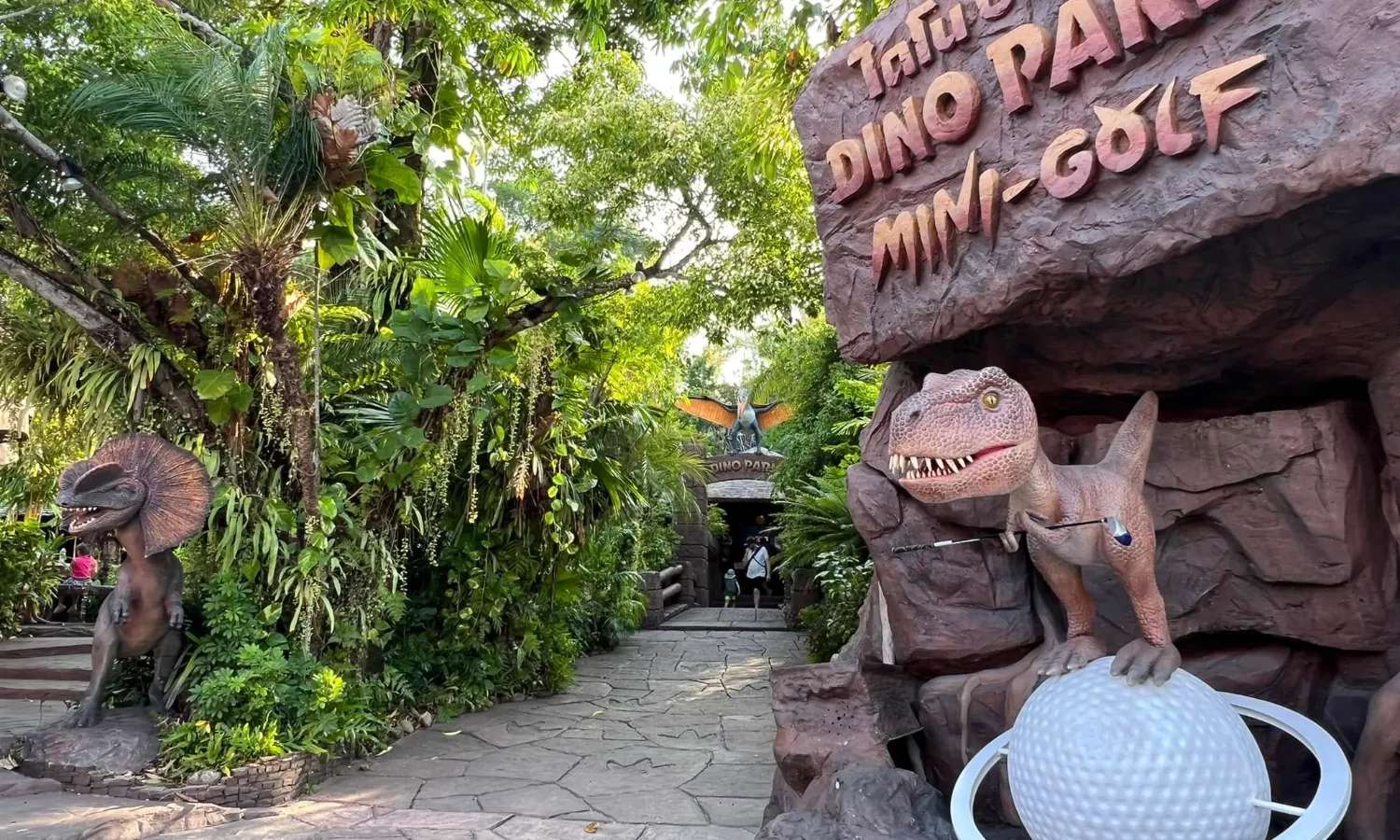 Dino Park Mini Golf