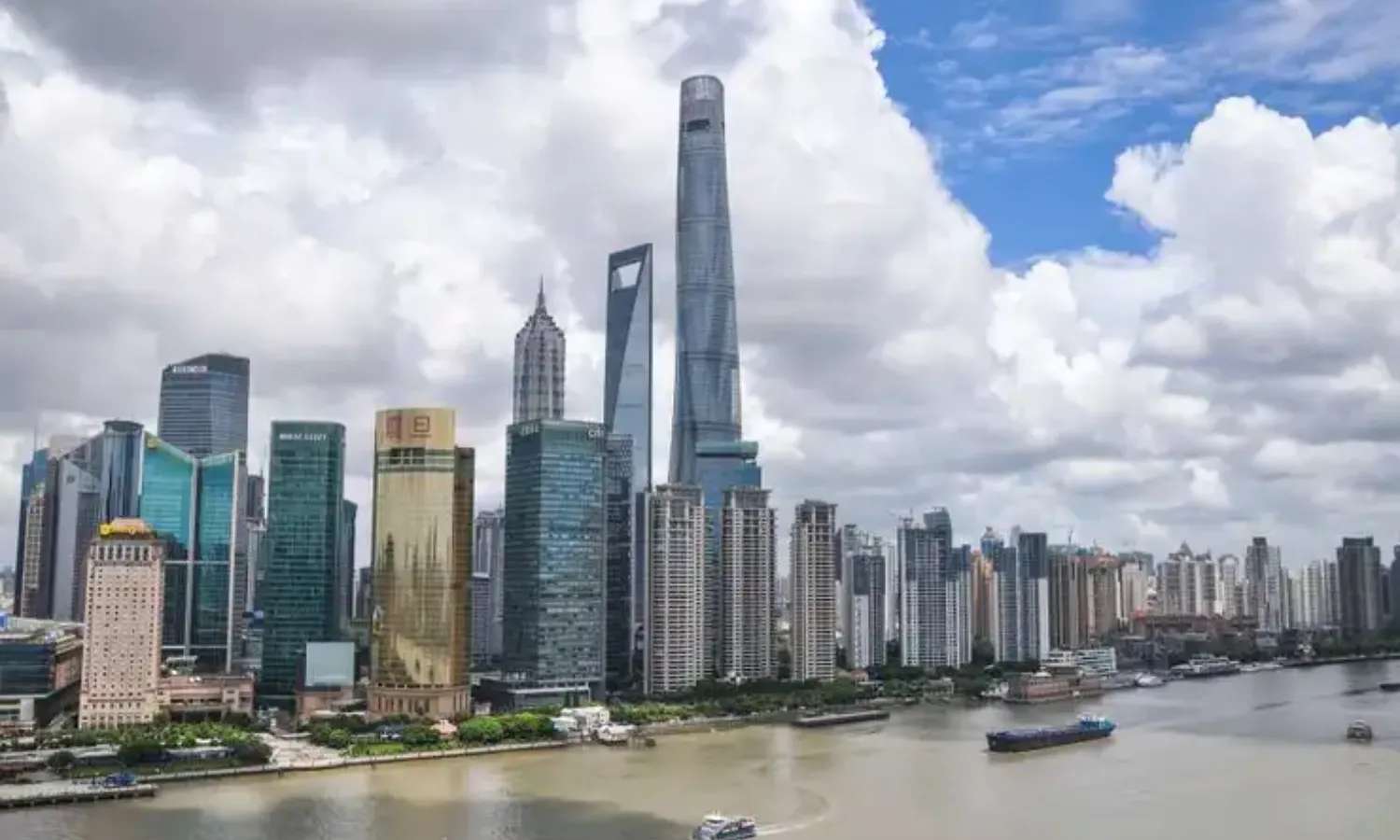 Du thuyền sông Hoàng Phố