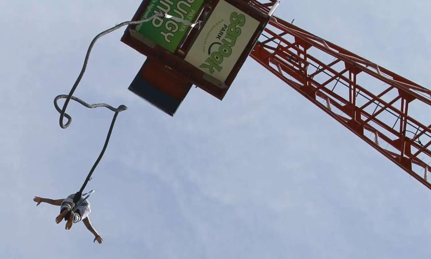 Nhảy Bungy tại Sanook Park
