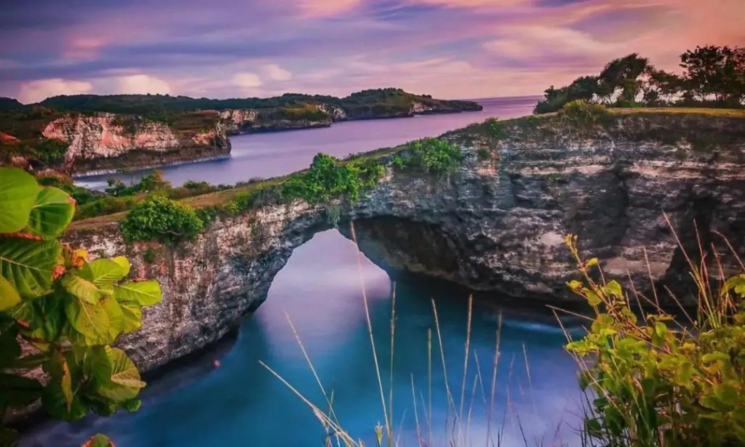 Broken Beach