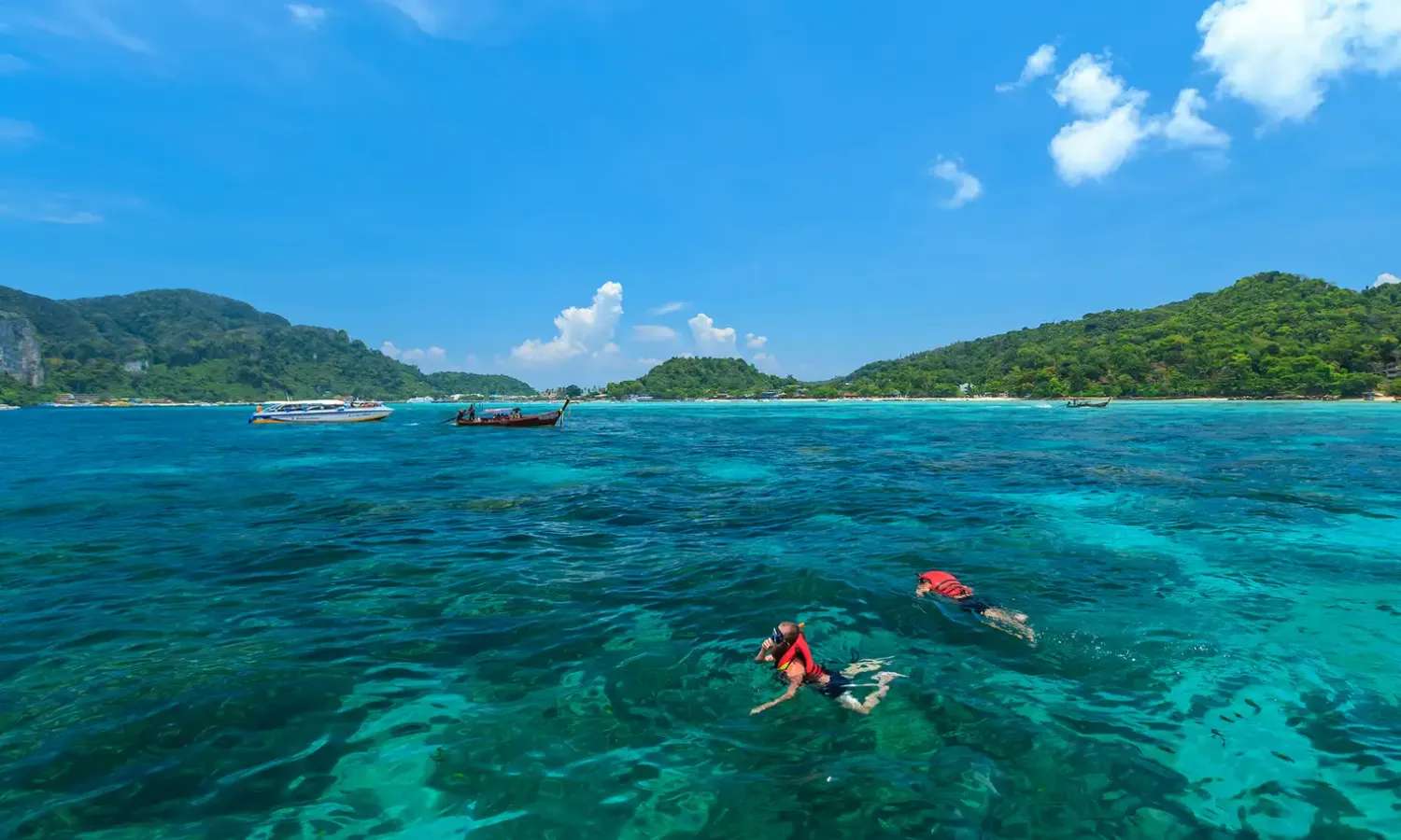 trải nghiệm Tour đảo Phi Phi & Bamboo Island 1 ngày
