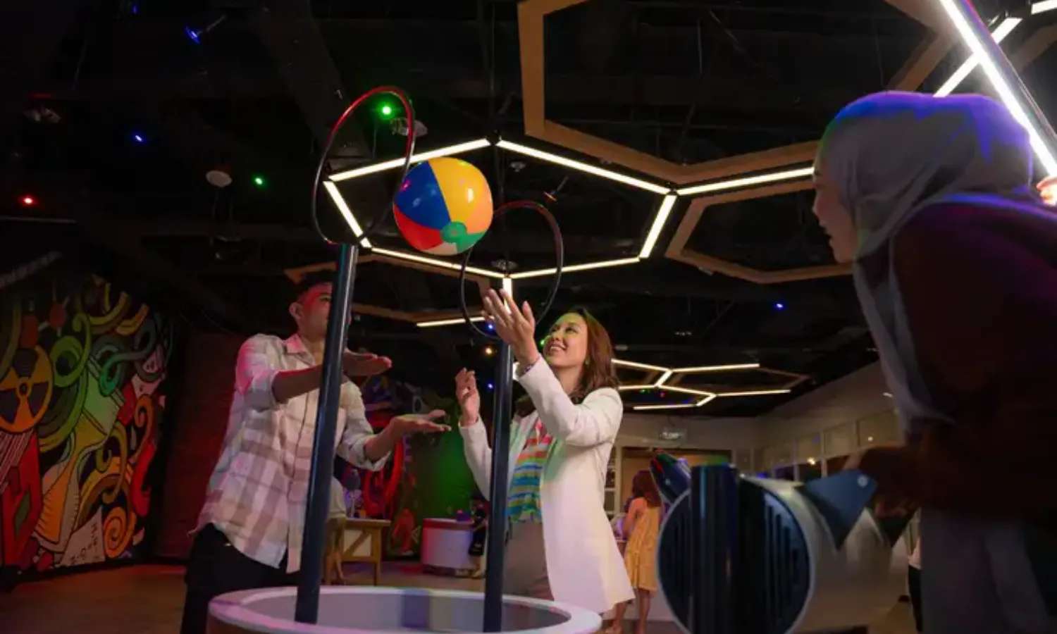 không gian Petrosains - The Discovery Centre