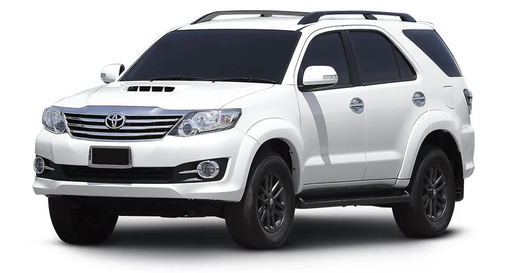 xe đi sân bay tân sơn nhất dòng MPV