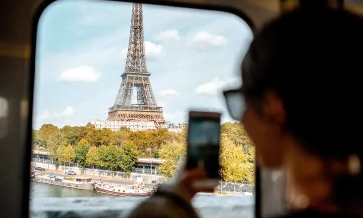 tháp eiffel