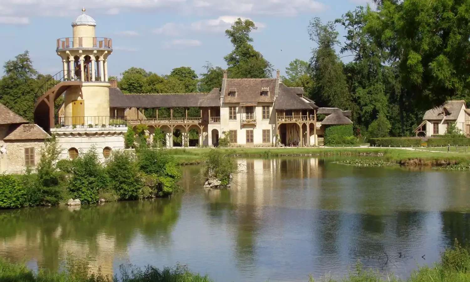 Cung điện Versailles