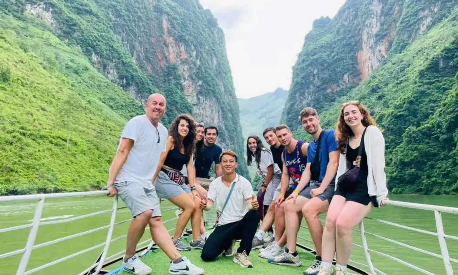 Ha Giang tour 3 days 2 nights (Hà Giang - Cột cờ Lũng Cú - Sông Nho Quế): Highlights, Itinerary, Price, Booking Experience, and Reputable Agency