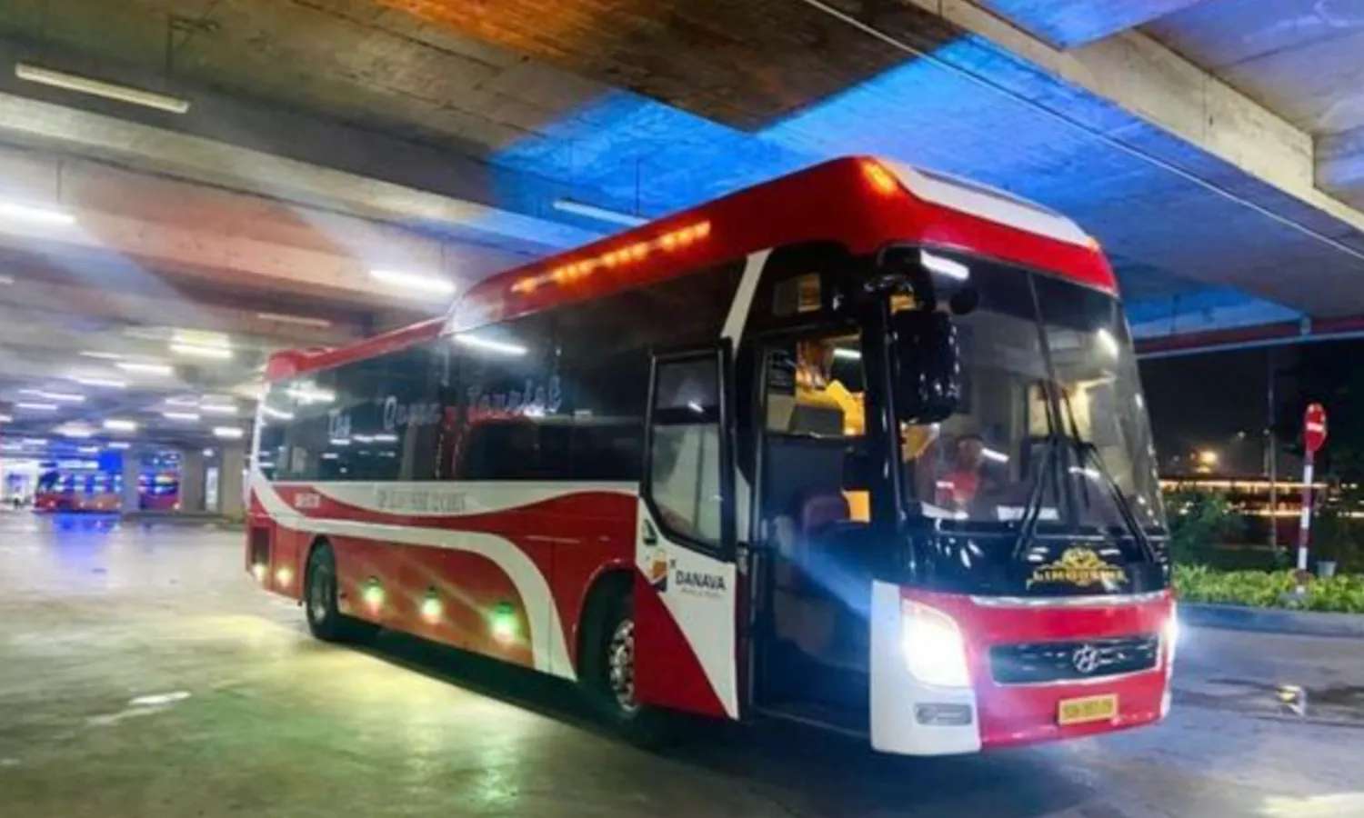 xe từ đà nẵng đi hà nội