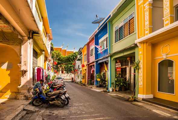 99 Tempat Wisata New Normal di Phuket Town versi Traveloka (Terbaru 2022)