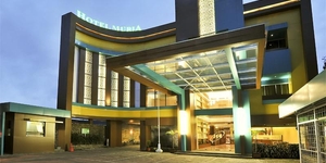 East Semarang Hotels