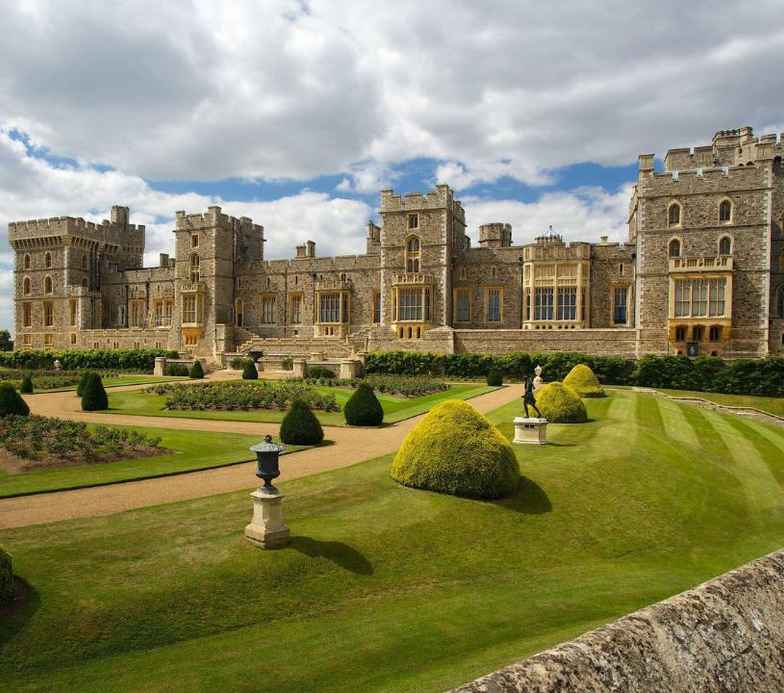 Hotel & Accommodation in Windsor Castle