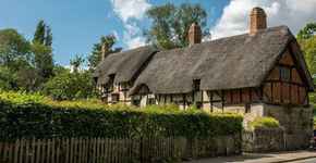 Hotels in Chesterton and Kingston
