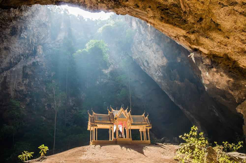 Hotel & Accommodation in Prachuap Khiri Khan