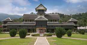 Hotels in Nilai