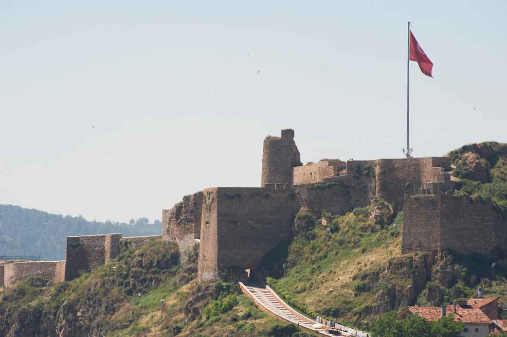 在卡斯塔莫努的飯店和住宿