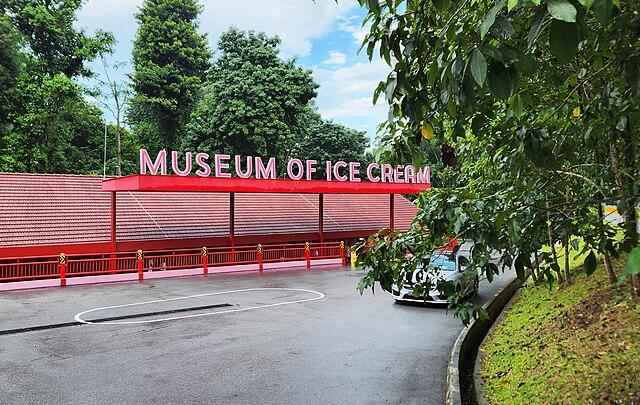 Hotel & Accommodation in MUSEUM OF ICE CREAM SINGAPORE