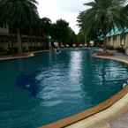 Review photo of The Green Beach Resort from Pariya N. C.