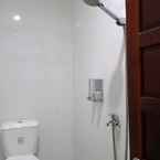 Review photo of Super OYO 90112 Hotel Permata Inn 2 from Frydianoor H.