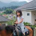 Review photo of Urbanview Resort Syariah Khansa Cisarua Puncak by RedDoorz from Muhammad F.