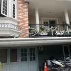 Review photo of Cottonwood Bed & Breakfast House Bandung 2 from Shanti D. N.