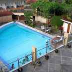 Review photo of NUWIS Hotel & Convention 3 from Bogi A.