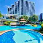 Review photo of Cholchan Pattaya Beach Resort 3 from Thanee S.