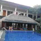 Review photo of Central Inn Senggigi from Saepul A. W.