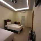 Review photo of OYO 90643 Suri Guest House Syariah 2 from Rani P. S.