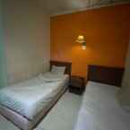 Review photo of OYO 1225 Hotel Dibino 2 from Asrilyanto A.