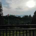 Review photo of RedDoorz Plus @ Hotel Negeri Baru Lodaya Puncak from Ega W.